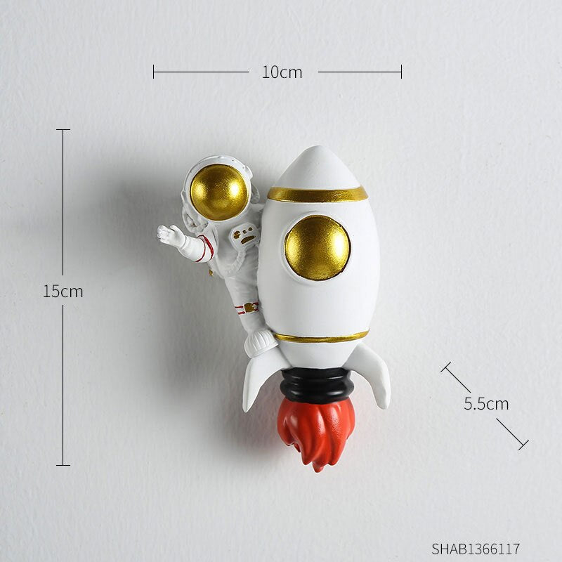 nordic home decoration accessories living room desk decor Figurine miniatures astronaut decorative figures figurine astronaut