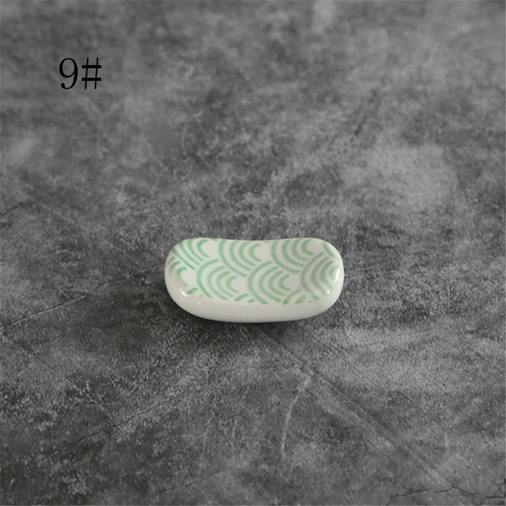 Nordic Style Underglaze Ceramic Tableware Japanese Restaurant Simple Oval Spoon Chopstick Holder Bracket Utensil