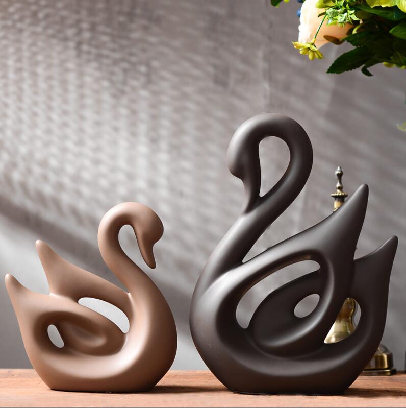 Simple Modern Ceramic Figurines Livingroom Ornament Home Furnishing Decoration Crafts Office Ceramic
