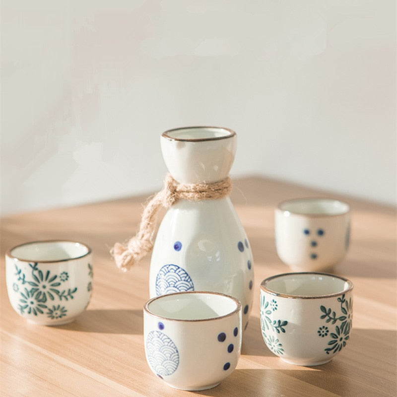 1 Set Vintage Japanese Sake 1 Pot 4 Cups Set Flagon Liquor Spirits Cups Ceramic Sake Wine Set Winebowl Small Ceramic Wine Glass