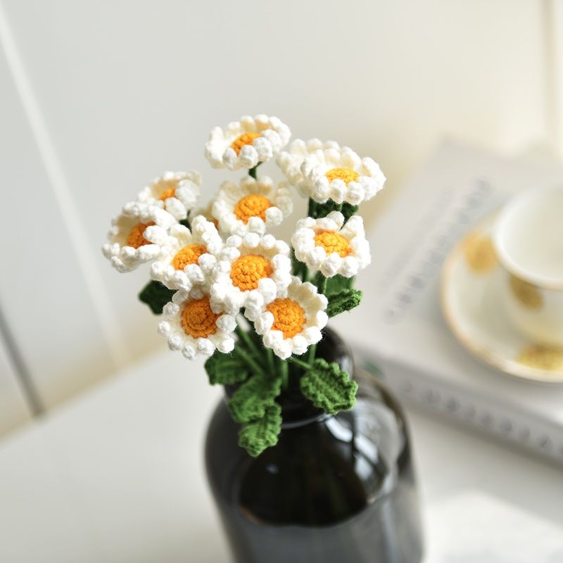Finished 10pcs Hand-knitted Handmade Yarn Crochet Sunflower Bouquet Decorative Artificial Daisy Flowers Home Decoration