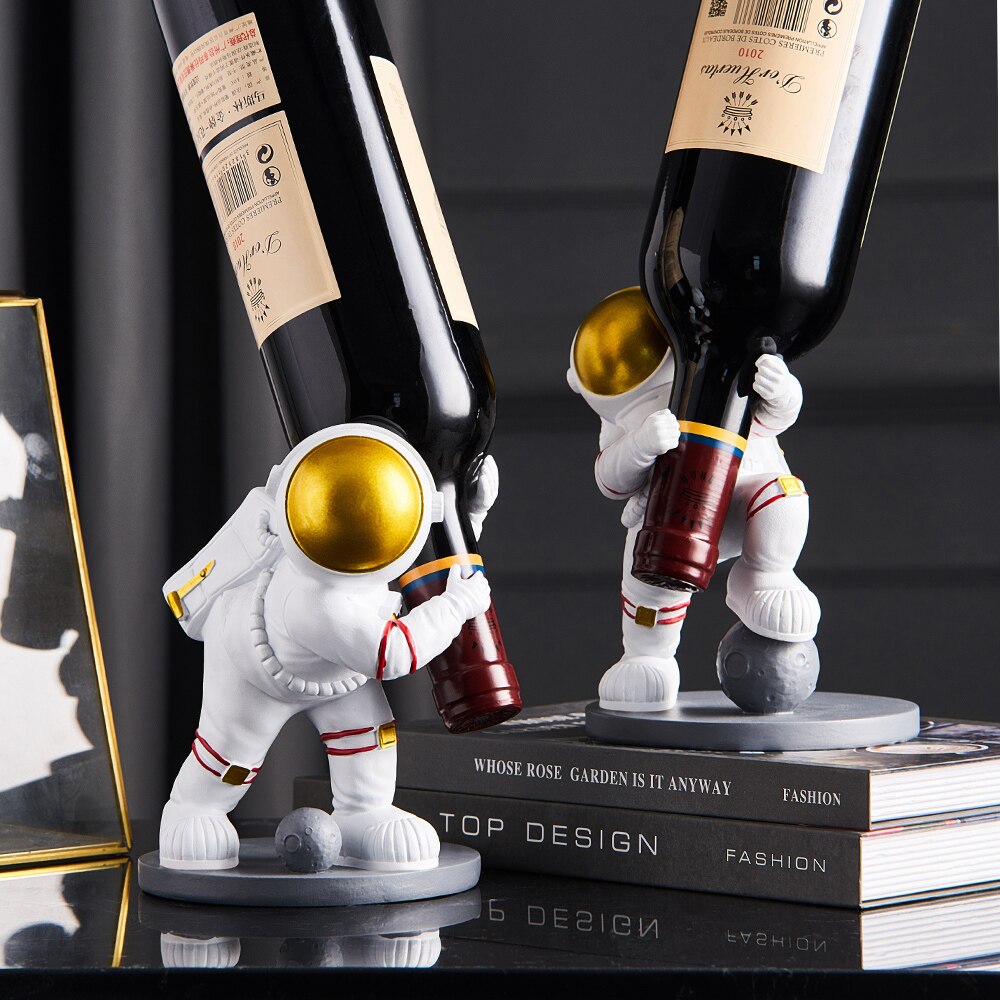 wine holder astronaut wine rack For home interior Practical home decoration Wine stand shelf decor Wine bar cabinet