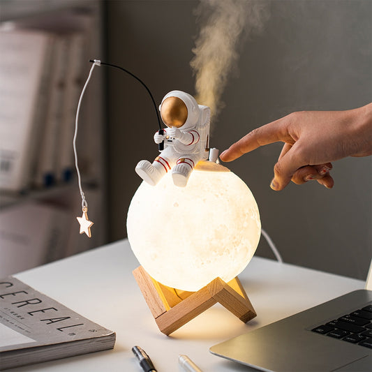 Nordic Astronaut Humidifier kawaii Children room home decor easter Decoration for bedroom Living room Ornaments Art statue