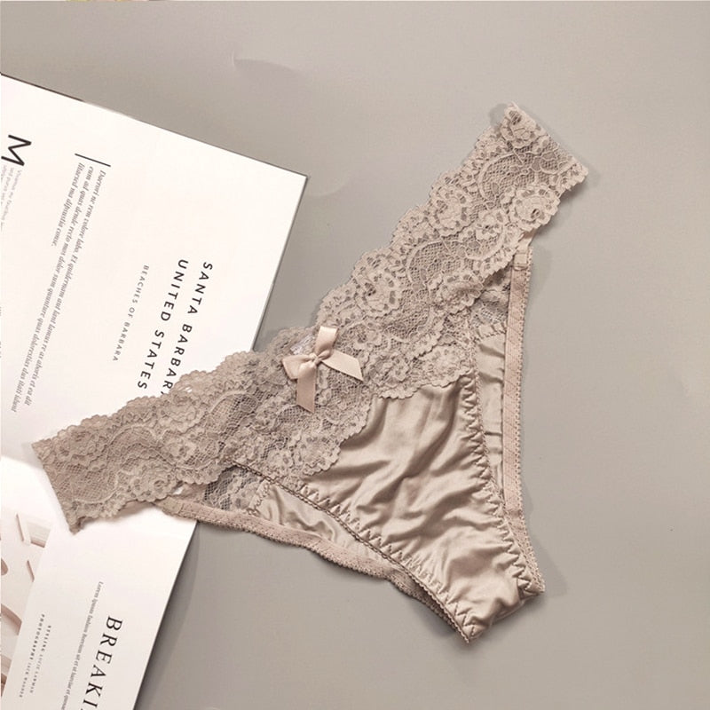 Underwear Women Sexy Lace Thong Pants Female Hollow Out Panties Low Waist Underpants Ladies Bow Underwear Shorts