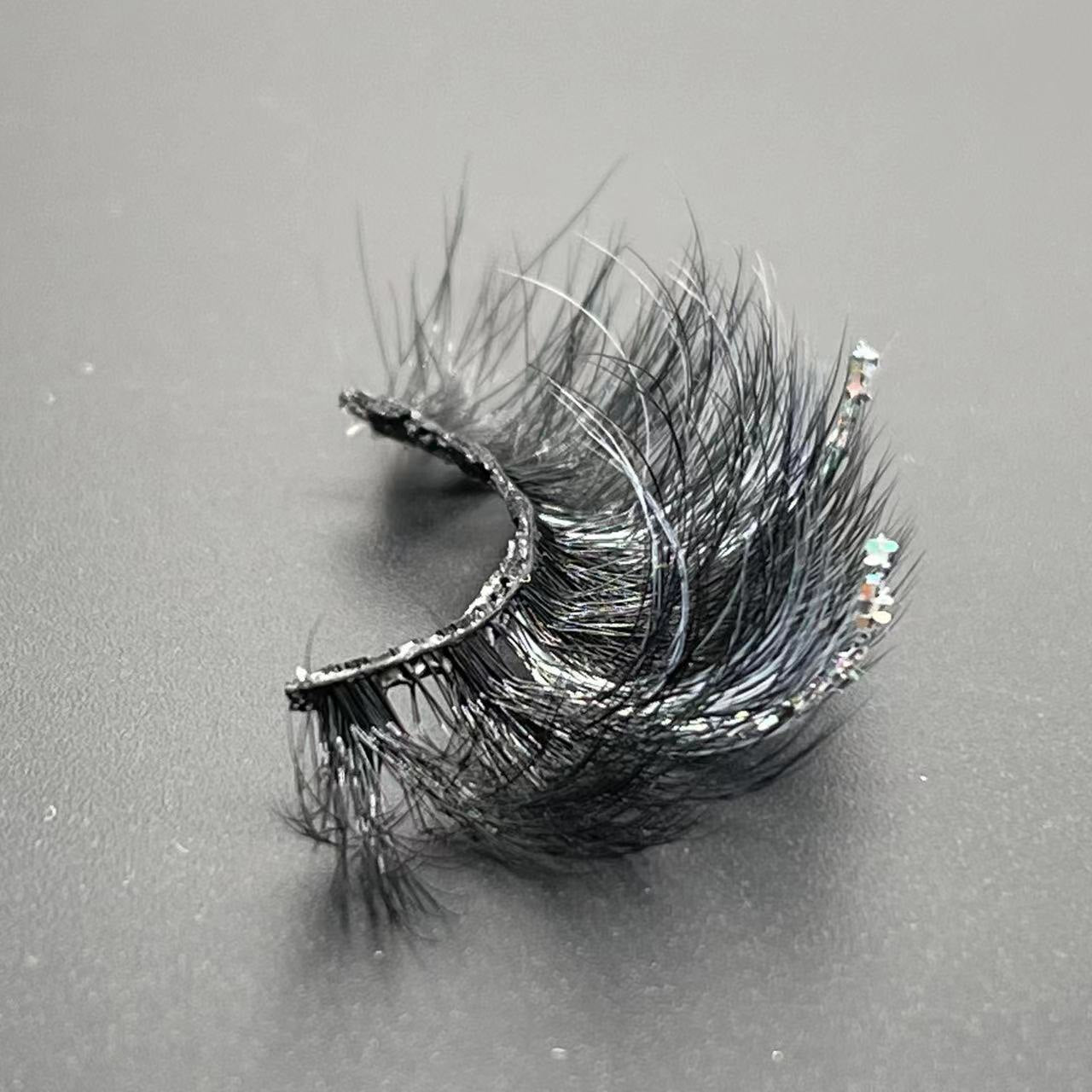 Colored Lashes Glitter Lashes Mink 15mm -20MM Fluffy Color Streaks Cosplay Makeup Beauty Eyelashes