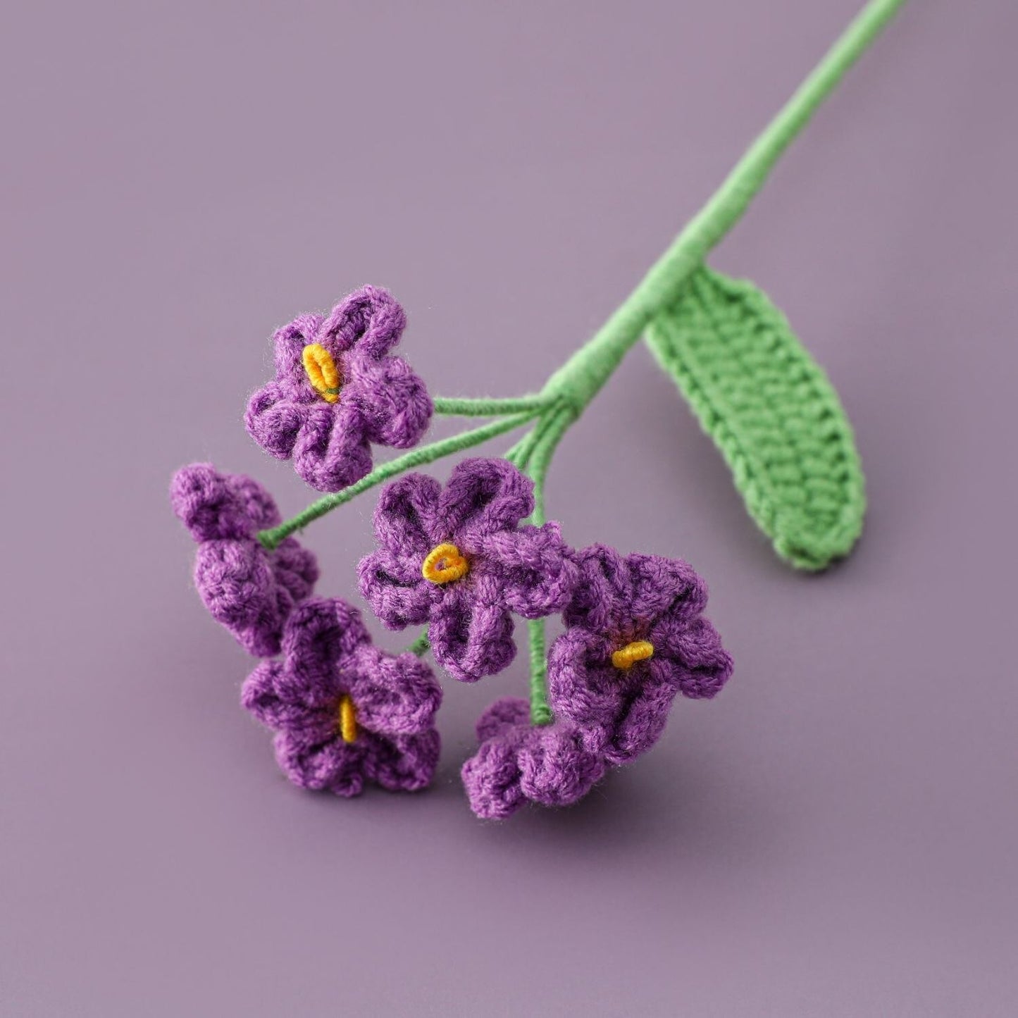 Knit Flower Lily Tulips Fake Flowers Bouquet Decoration Hand-woven Home Decorate Creative Knitting Flowers