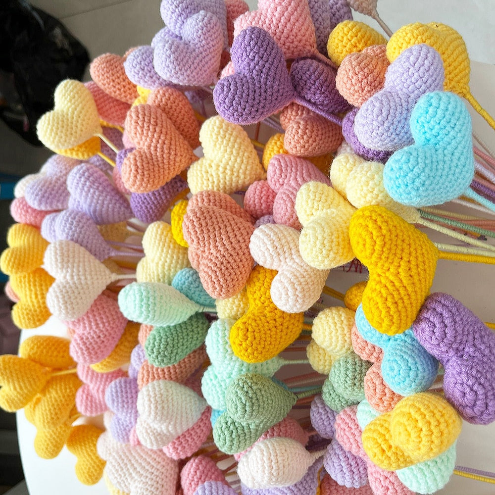 8pcs/Lot Hand-knitted Yarn Crochet LOVE Heart Shape Artificial Flowers Bouquet For Home Decorations Handicrafts Gift