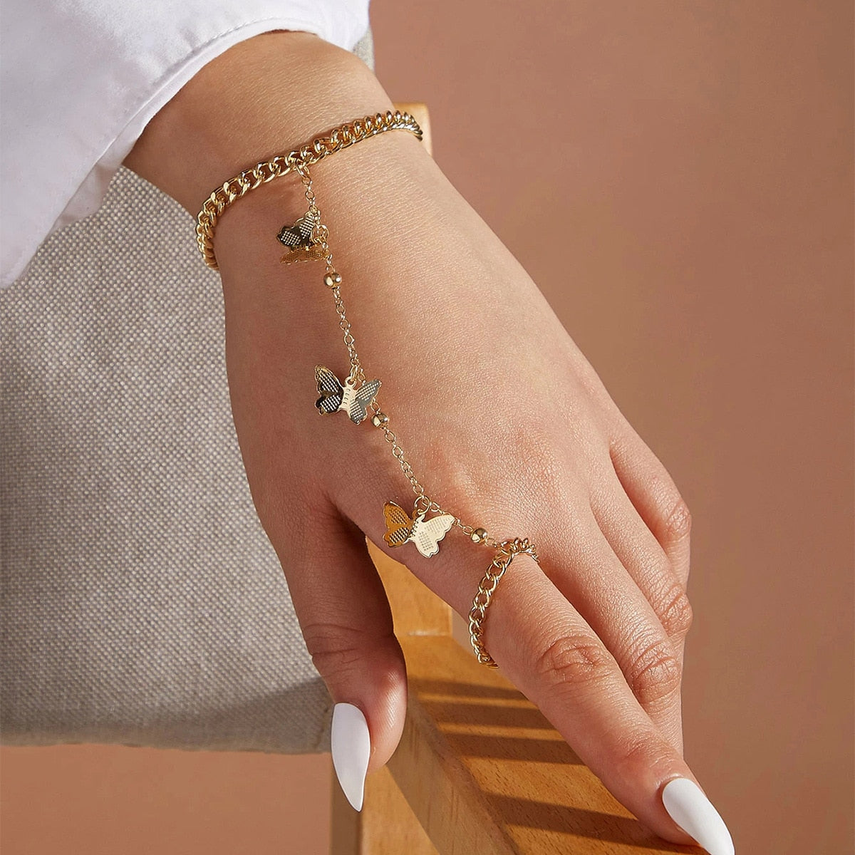 Vintage Boho Crystal Butterfly Flower Rings Set For Women Elegant Geometric Leaf Chain Tassel Knuckle Finger Rings Party Jewelry