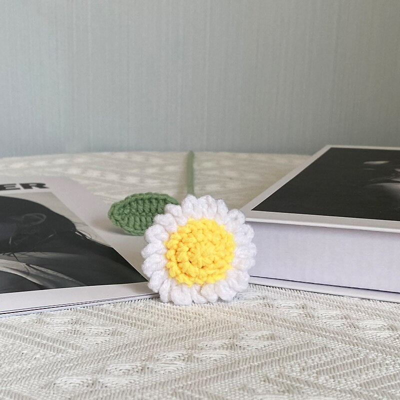 Hand-Knitted Daisy Bouquet Handmade Crochet Fake Flowers Knit Chamomile Flower Finished Decoration Home Decorative