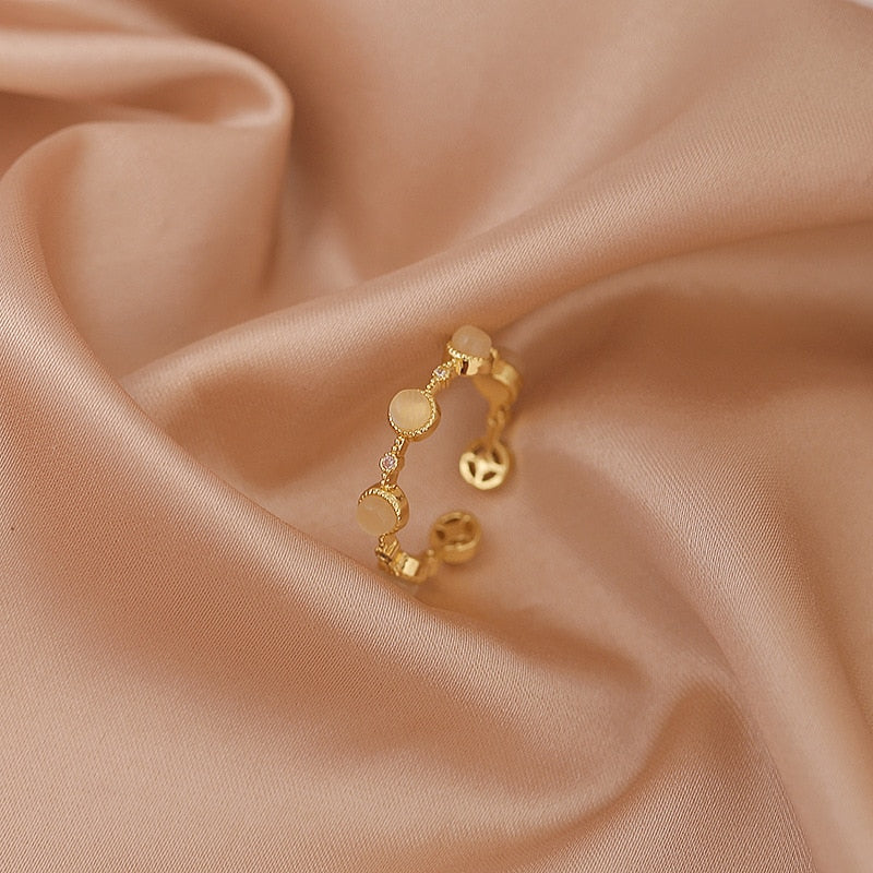 Luxury Gold Color Pearl Zircon Rings Vintage Sexy Open Joint Elegant