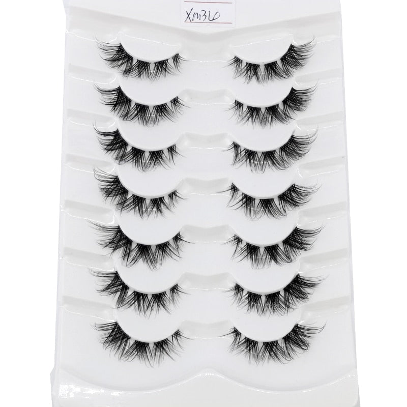 Clear Band Lashes Natural Long 3D Wispy Mink Eyelashes Lightweight Invisible Band Fluffy Eye Lashes 7 Pairs Fake Eyelashes