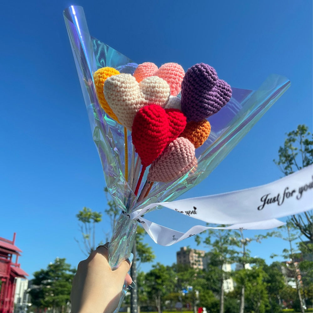 8pcs/Lot Hand-knitted Yarn Crochet LOVE Heart Shape Artificial Flowers Bouquet For Home Decorations Handicrafts Gift