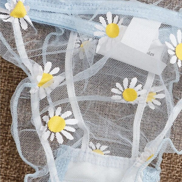 Sexy Women Underwear Lace Floral Wire Free Lingerie Set Off-Shoulder Small Chest Bralette+Thong Beachwear Transparent Bra Set