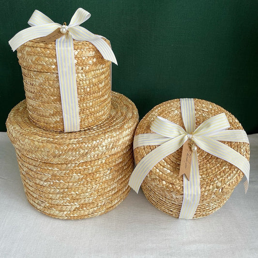 Handmade Straw Woven Basket With Lid Bridal Souvenir Box Seagrass Plant Basket Snack Storage Box Flower Organizer Basket