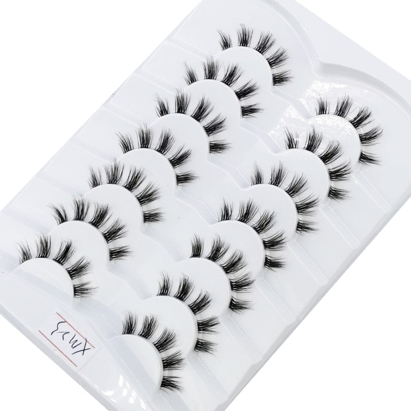 Clear Band Lashes Natural Long 3D Wispy Mink Eyelashes Lightweight Invisible Band Fluffy Eye Lashes 7 Pairs Fake Eyelashes