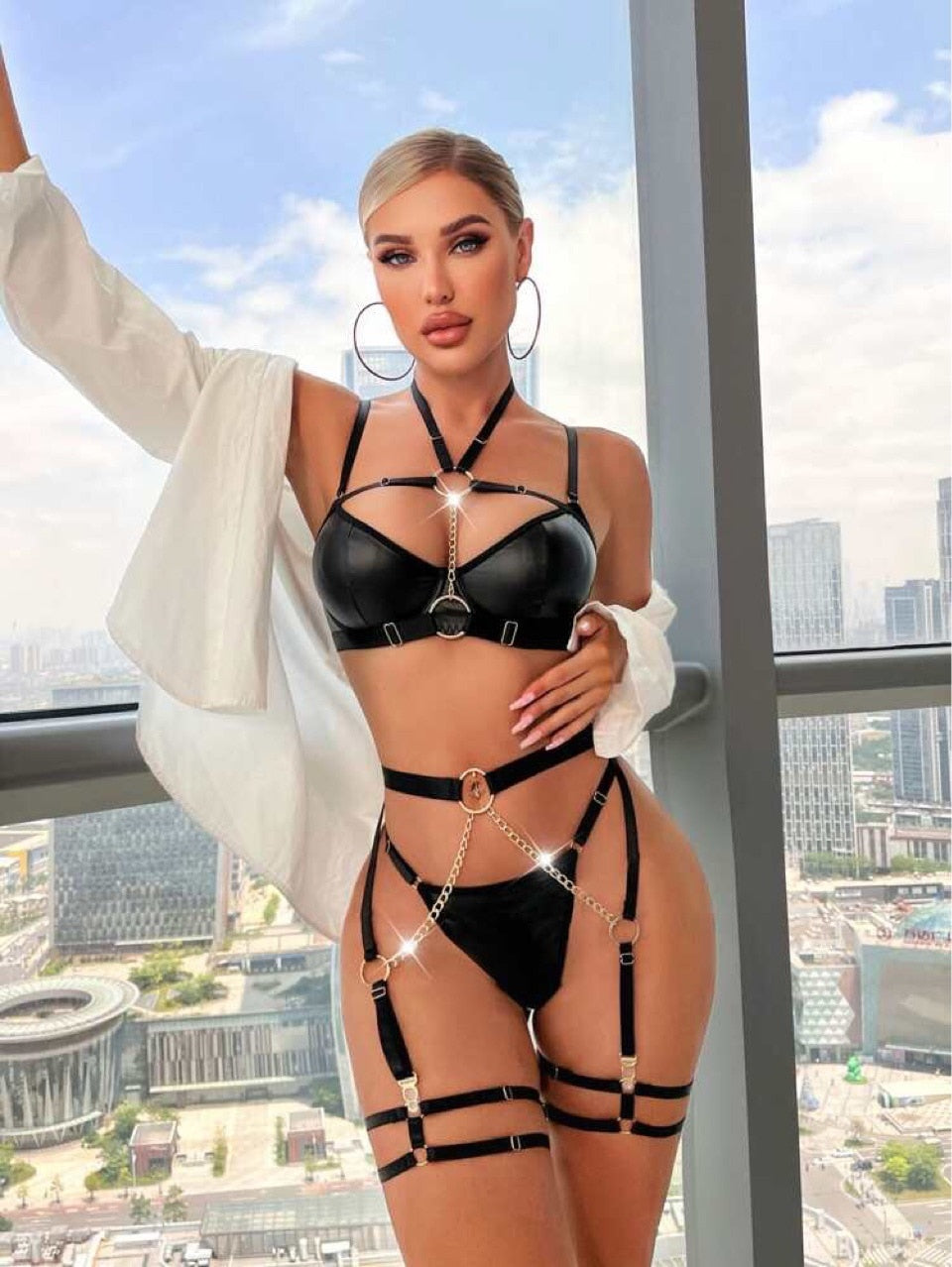 Latex Lingerie Erotic Leather Underwear For Women Halter Bra Bra And Panty Set Sexy PVC Outfit With Chain 4-Piece