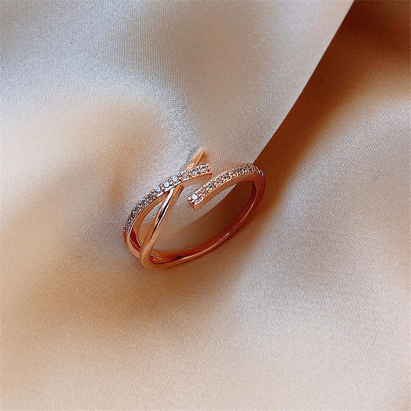 Luxury Gold Color Pearl Zircon Rings Vintage Sexy Open Joint Elegant