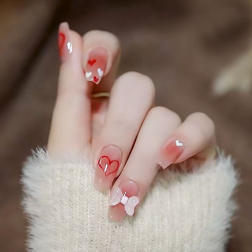 24 Pcs Artificial Wavy Line Long Round Almond False Nails Wearable French Fake Nails Full Cover Nail Tips Press On Nails