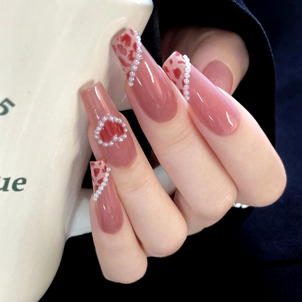 24 Pcs Artificial Wavy Line Long Round Almond False Nails Wearable French Fake Nails Full Cover Nail Tips Press On Nails
