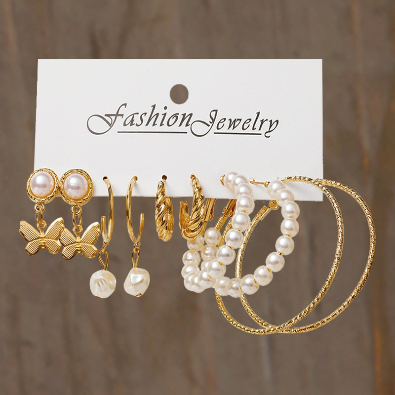 17KM Butterfly Twist Hoop Earrings Set Heart Hollow Dangle Earrings for Women Metal Gold Color Stud Earrings