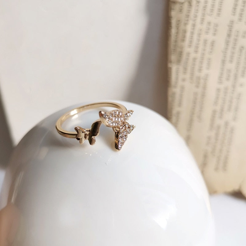 Luxury Gold Color Pearl Zircon Rings Vintage Sexy Open Joint Elegant