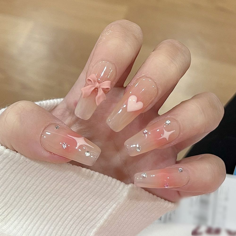 24 Pcs Artificial Wavy Line Long Round Almond False Nails Wearable French Fake Nails Full Cover Nail Tips Press On Nails