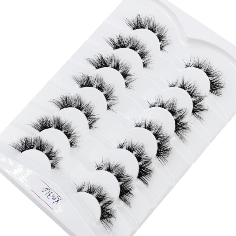 Clear Band Lashes Natural Long 3D Wispy Mink Eyelashes Lightweight Invisible Band Fluffy Eye Lashes 7 Pairs Fake Eyelashes