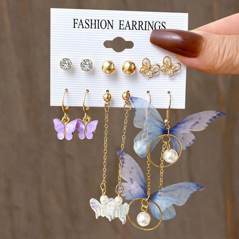 17KM Butterfly Twist Hoop Earrings Set Heart Hollow Dangle Earrings for Women Metal Gold Color Stud Earrings