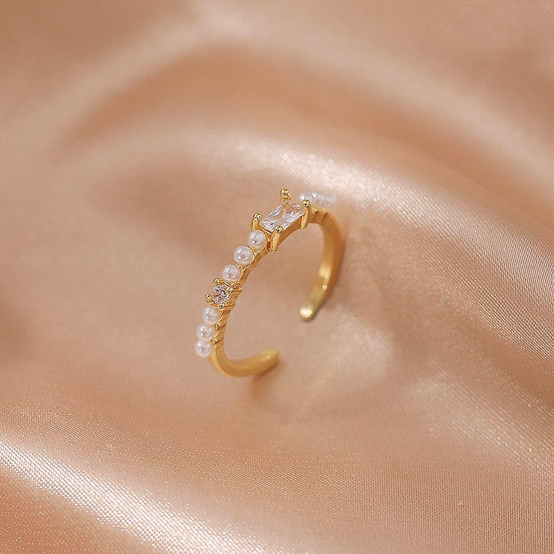 Luxury Gold Color Pearl Zircon Rings Vintage Sexy Open Joint Elegant
