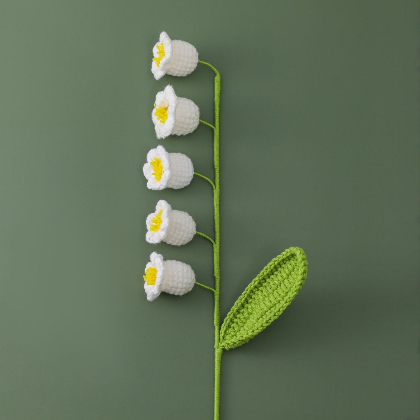 Knit Flower Lily Tulips Fake Flowers Bouquet Decoration Hand-woven Home Decorate Creative Knitting Flowers