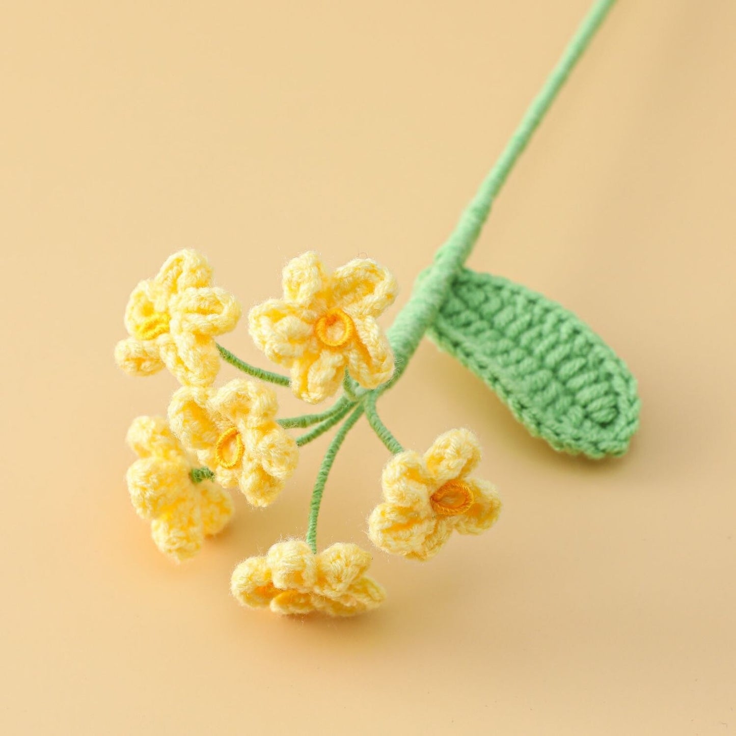 Knit Flower Lily Tulips Fake Flowers Bouquet Decoration Hand-woven Home Decorate Creative Knitting Flowers