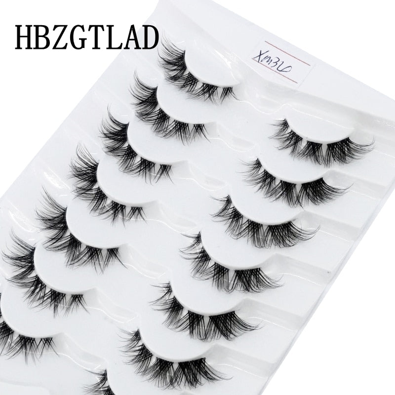 Clear Band Lashes Natural Long 3D Wispy Mink Eyelashes Lightweight Invisible Band Fluffy Eye Lashes 7 Pairs Fake Eyelashes