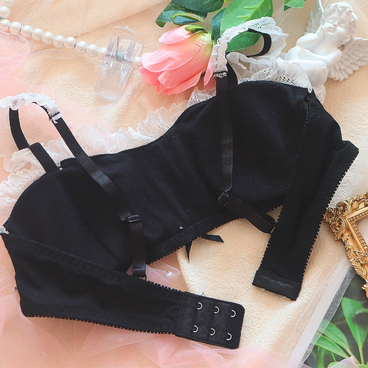 Lolita Girl Bras Retro Kawaii Maid Lace Sexy Maid Bowknot Underwear Wireless Bra and Panty Set Thong Lingerie Bralette Set