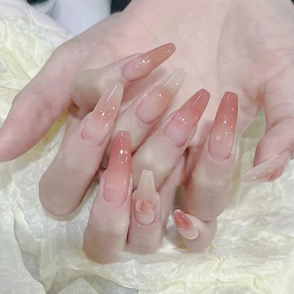 24 Pcs Artificial Wavy Line Long Round Almond False Nails Wearable French Fake Nails Full Cover Nail Tips Press On Nails