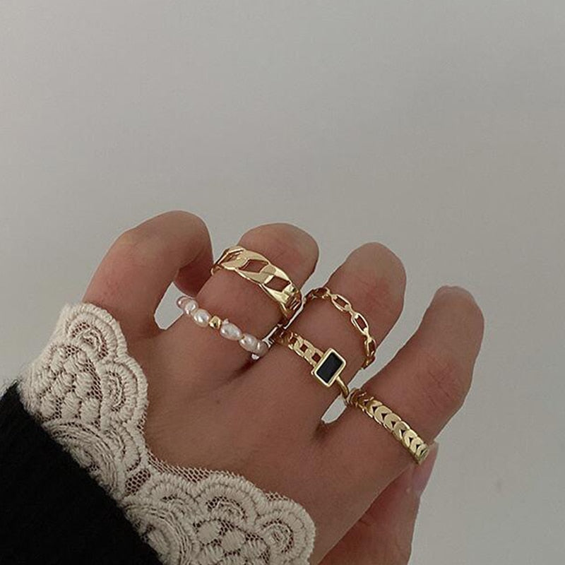 Boho Gold Color 22pcs Heart Rings Set For Women Vintage Geometric Cross Pearl Butterfly Finger Ring Women Jewelry