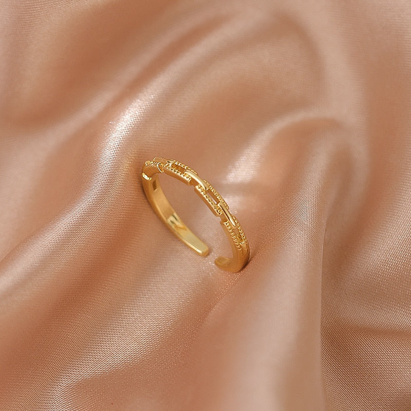 Luxury Gold Color Pearl Zircon Rings Vintage Sexy Open Joint Elegant