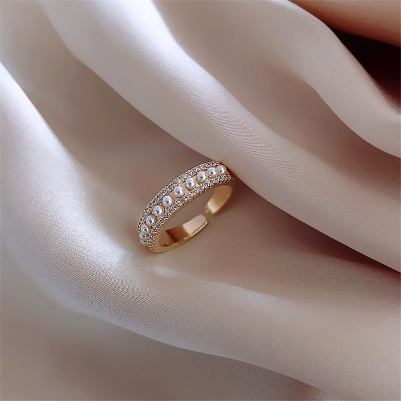 Luxury Gold Color Pearl Zircon Rings Vintage Sexy Open Joint Elegant