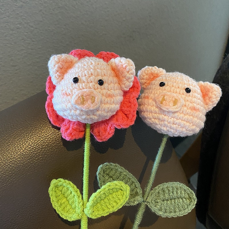 Hand-knitted Pig Crochet Flowers Bouquet Kawaii Animal Shape Artificial Flower Finished Homemade Home Decor Kids Gifts