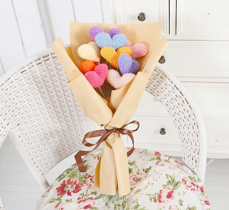 8pcs/Lot Hand-knitted Yarn Crochet LOVE Heart Shape Artificial Flowers Bouquet For Home Decorations Handicrafts Gift