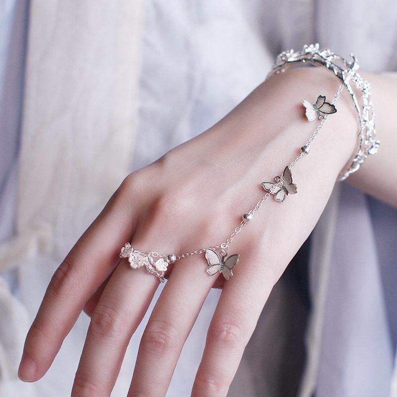 Vintage Boho Crystal Butterfly Flower Rings Set For Women Elegant Geometric Leaf Chain Tassel Knuckle Finger Rings Party Jewelry