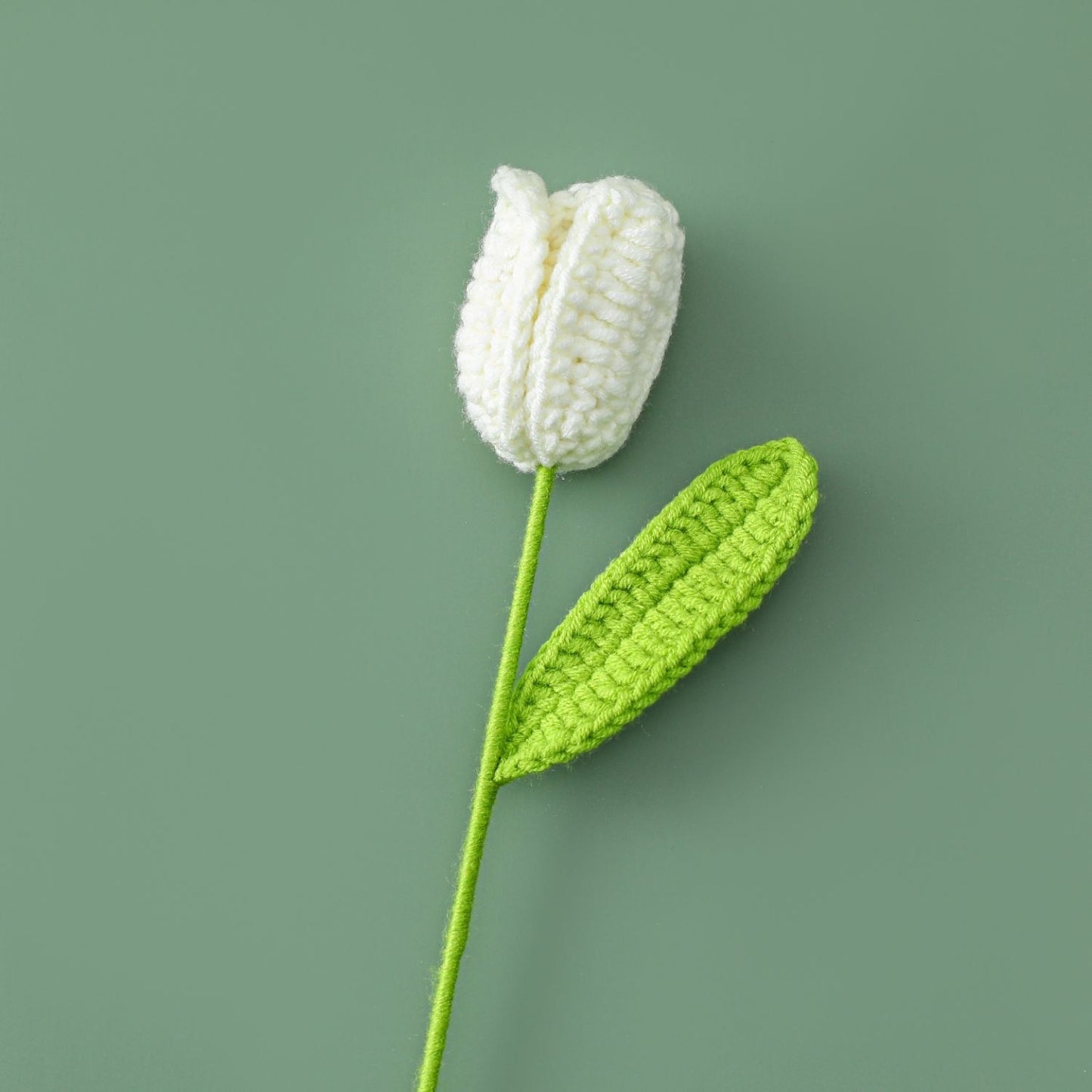 Knit Flower Lily Tulips Fake Flowers Bouquet Decoration Hand-woven Home Decorate Creative Knitting Flowers
