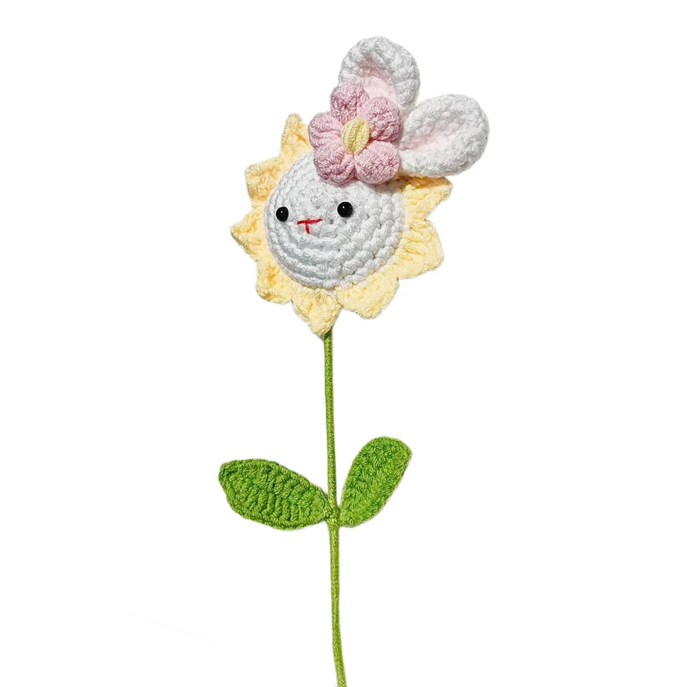 Hand-knitted Pig Crochet Flowers Bouquet Kawaii Animal Shape Artificial Flower Finished Homemade Home Decor Kids Gifts