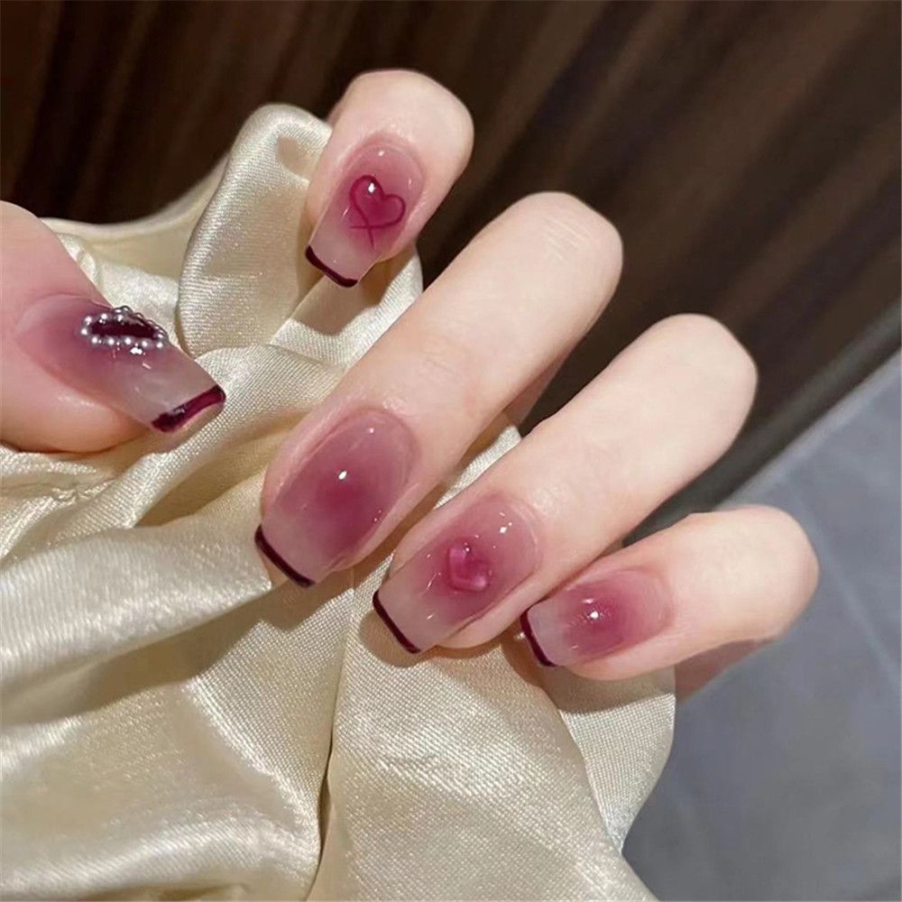 24 Pcs Artificial Wavy Line Long Round Almond False Nails Wearable French Fake Nails Full Cover Nail Tips Press On Nails