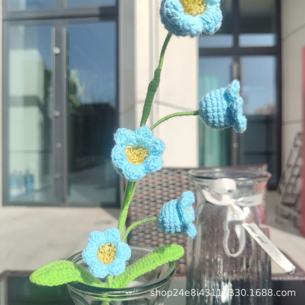 10pcs Hand-knitted Yarn Crochet Sunflower Bouquet Handmade Daisy Tulip Rose Decorative Home Creative Decorate