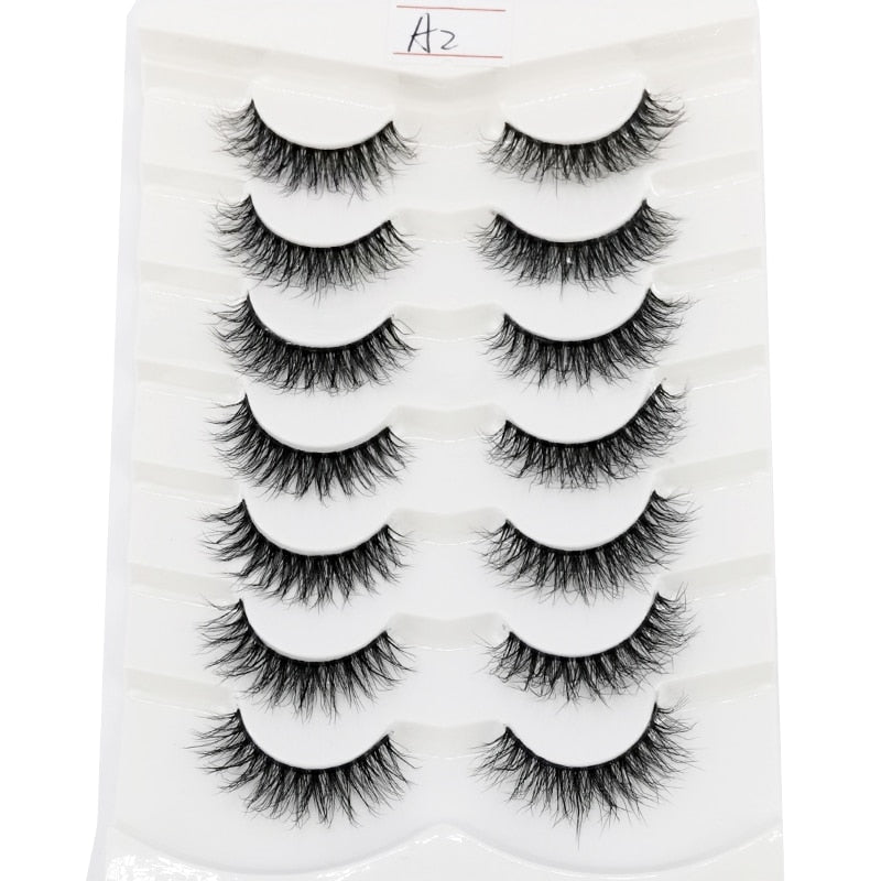 Clear Band Lashes Natural Long 3D Wispy Mink Eyelashes Lightweight Invisible Band Fluffy Eye Lashes 7 Pairs Fake Eyelashes