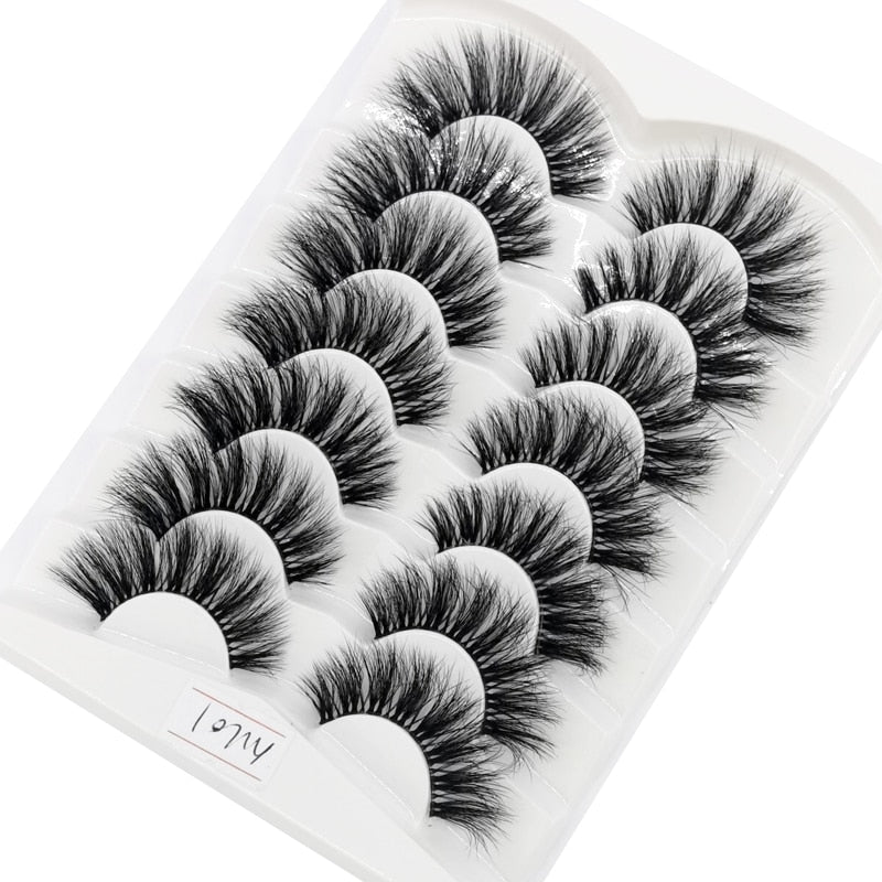 Clear Band Lashes Natural Long 3D Wispy Mink Eyelashes Lightweight Invisible Band Fluffy Eye Lashes 7 Pairs Fake Eyelashes